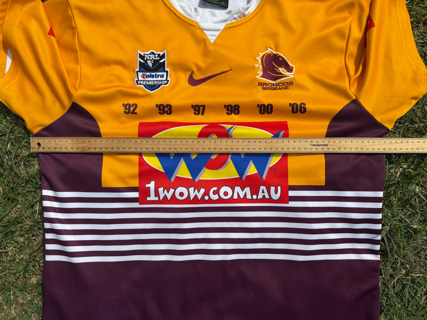 2010 Brisbane Broncos Heritage Jersey (2XL)