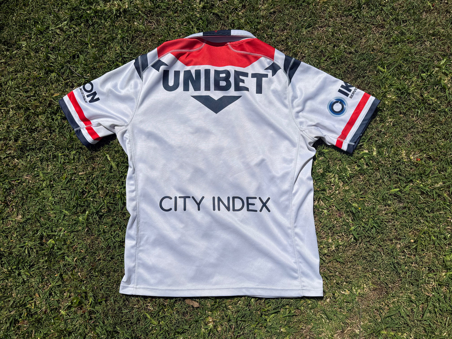 2022 Sydney Roosters Heritage Jersey (2XL)