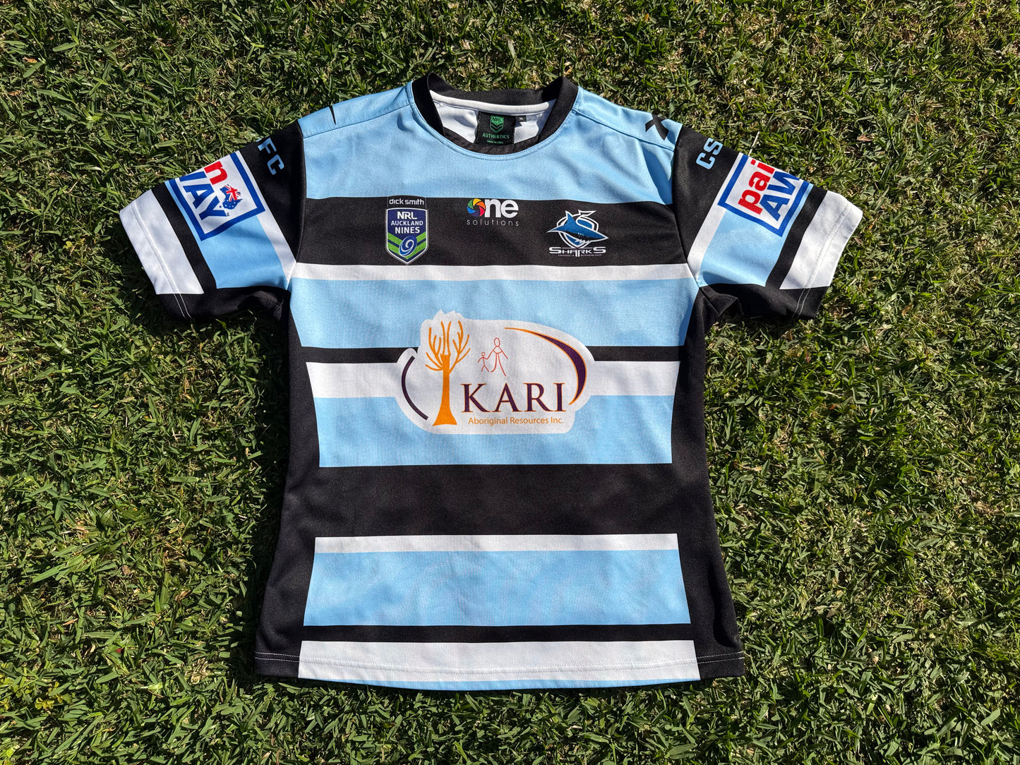 2014 Cronulla Sharks Auckland Nines Jersey (XL)