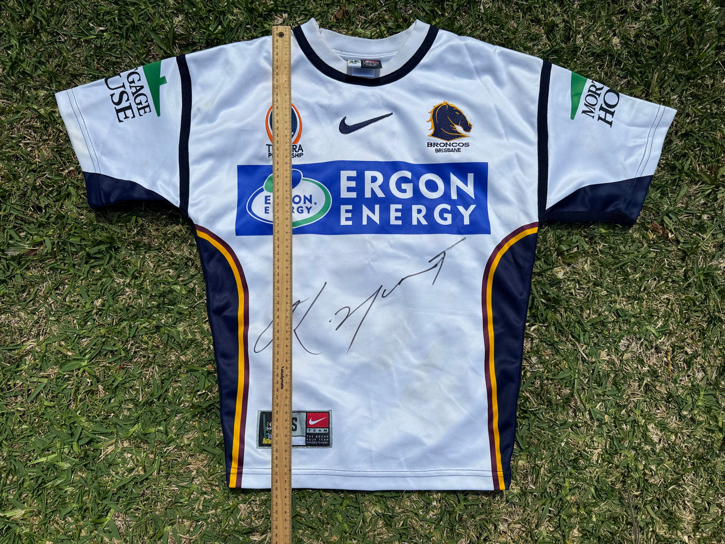 2004 Brisbane Broncos Player Issue Karmichael Hunt Signed (M)