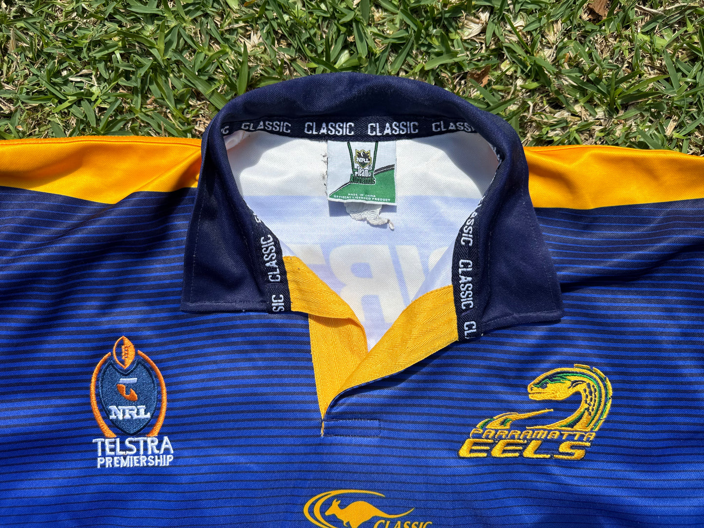 2005 Parramatta Eels Away Jersey (XL)