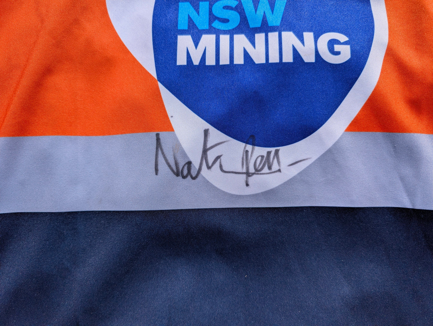 2017 Newcastle Knights Mining Jersey Signed (2XL)
