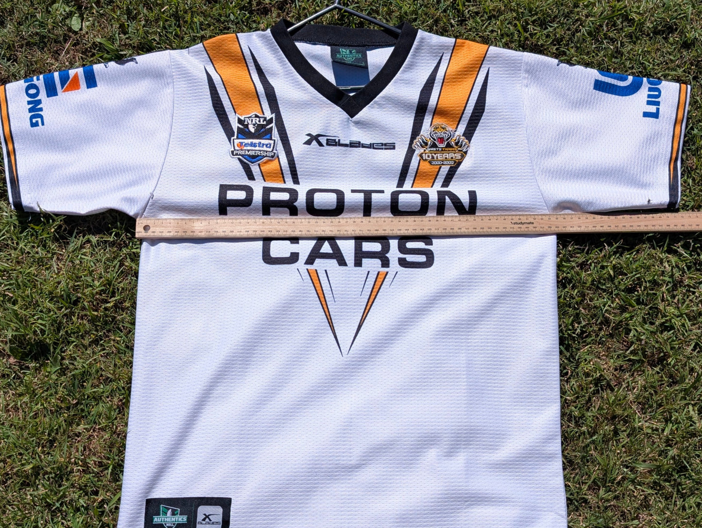 2009 Wests Tigers Foundation Cup Jersey (L)