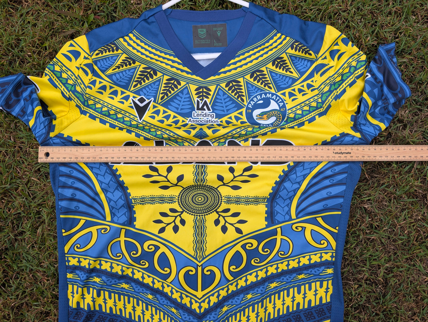 2023 Parramatta Eels Multicultural training tee (L)