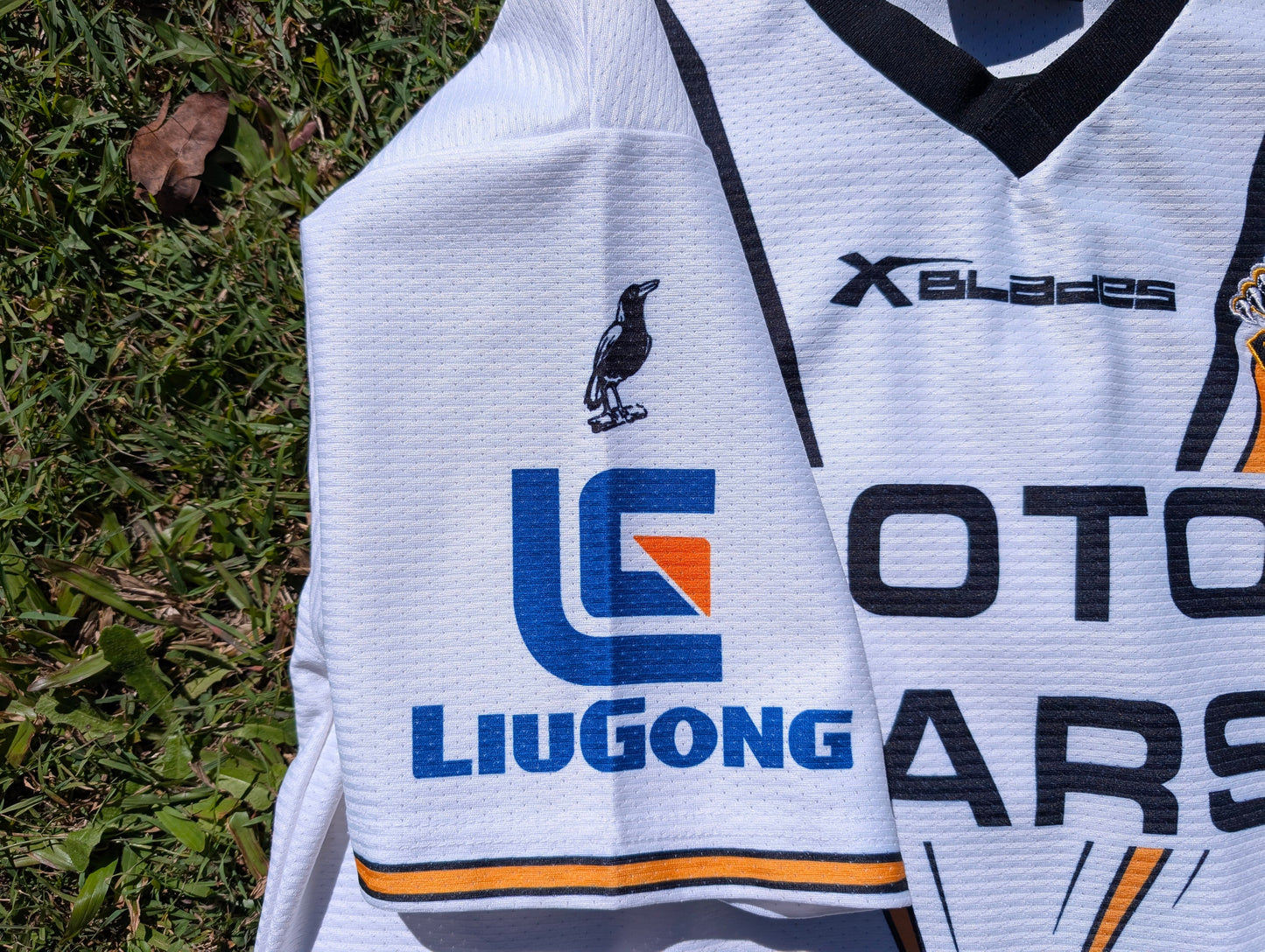 2009 Wests Tigers Foundation Cup Jersey (L)
