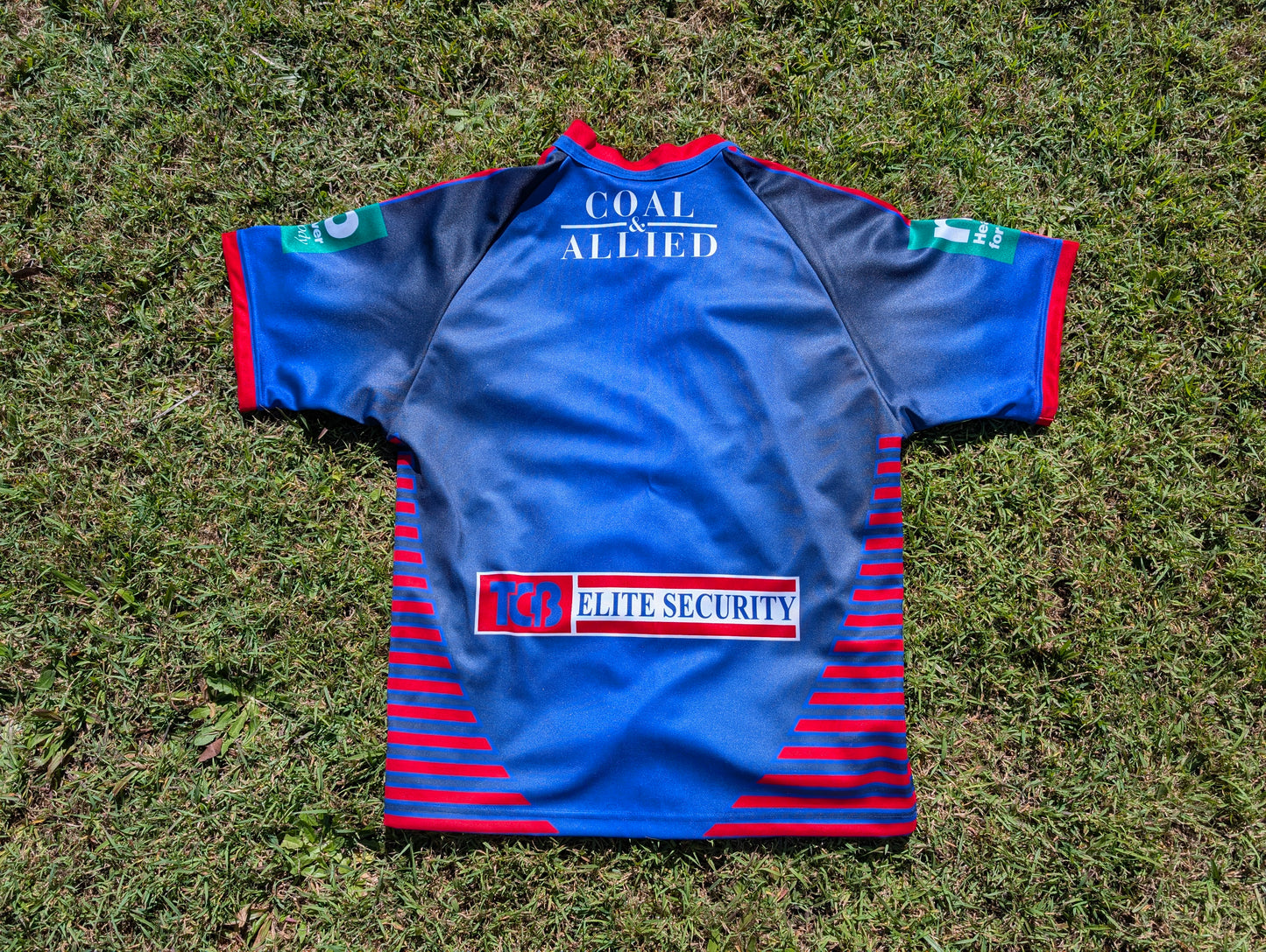 2006 Newcastle Knights Home Jersey (XL)