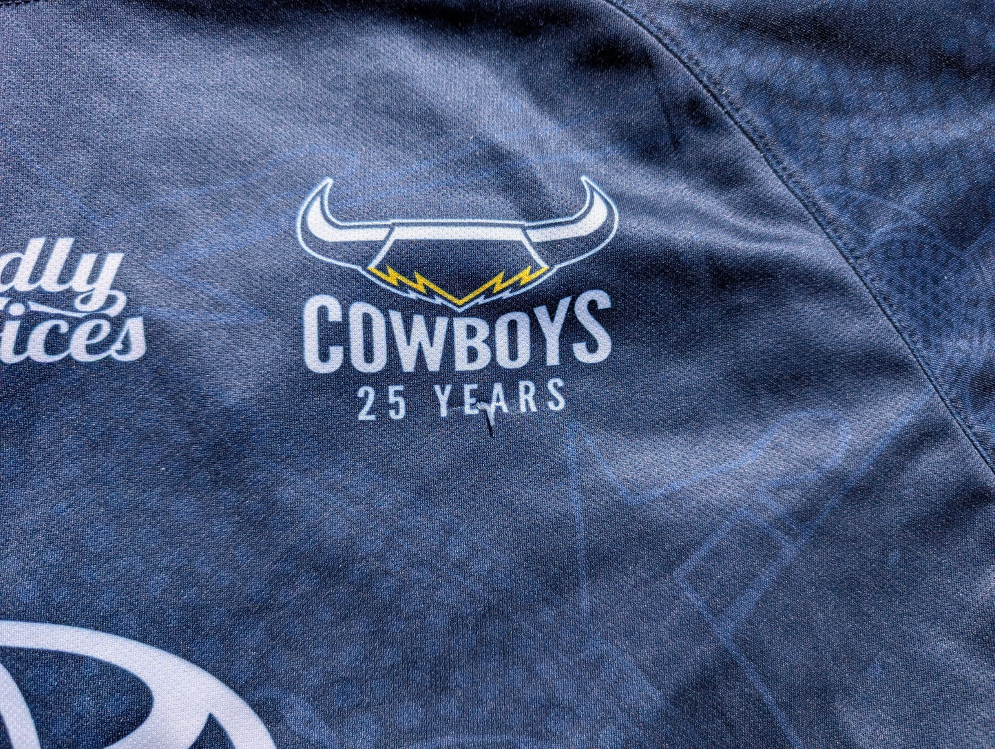 2020 NQ Cowboys Indigenous Training Tee (2XL)