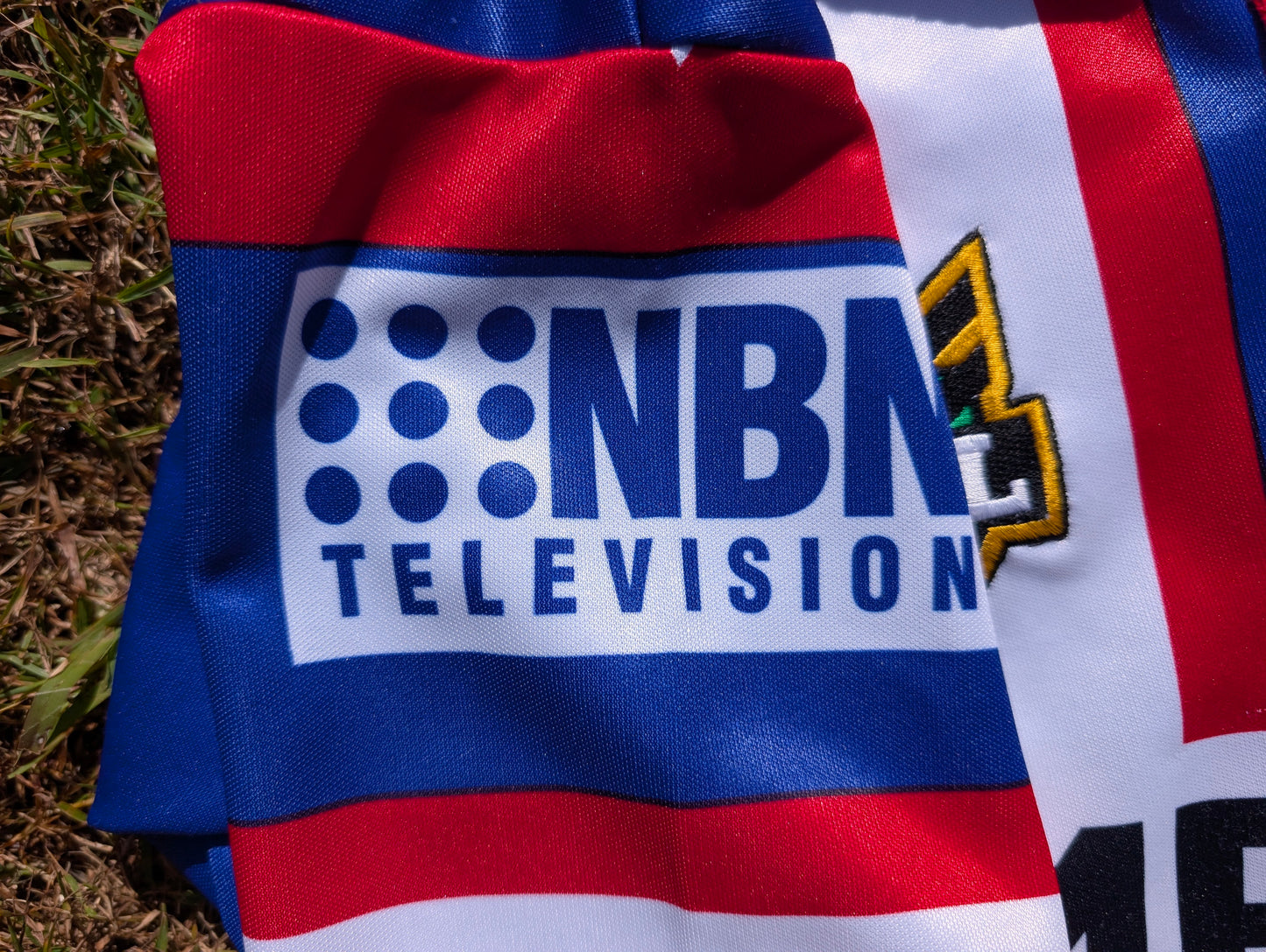 2000 Newcastle Knights Away Jersey (S)