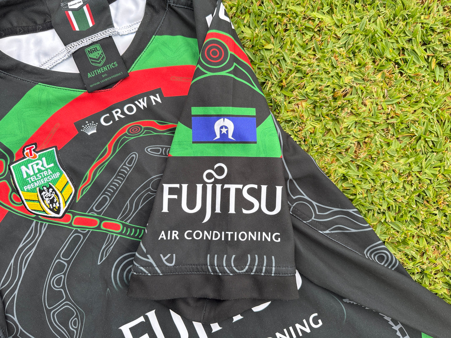 2018 South Sydney Rabbitohs Indigenous Jersey (3XL)