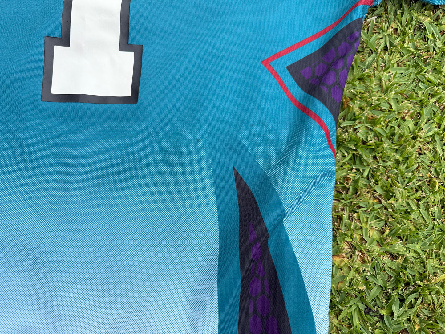 2005 Penrith Panthers Away Player Issue Jersey (L)