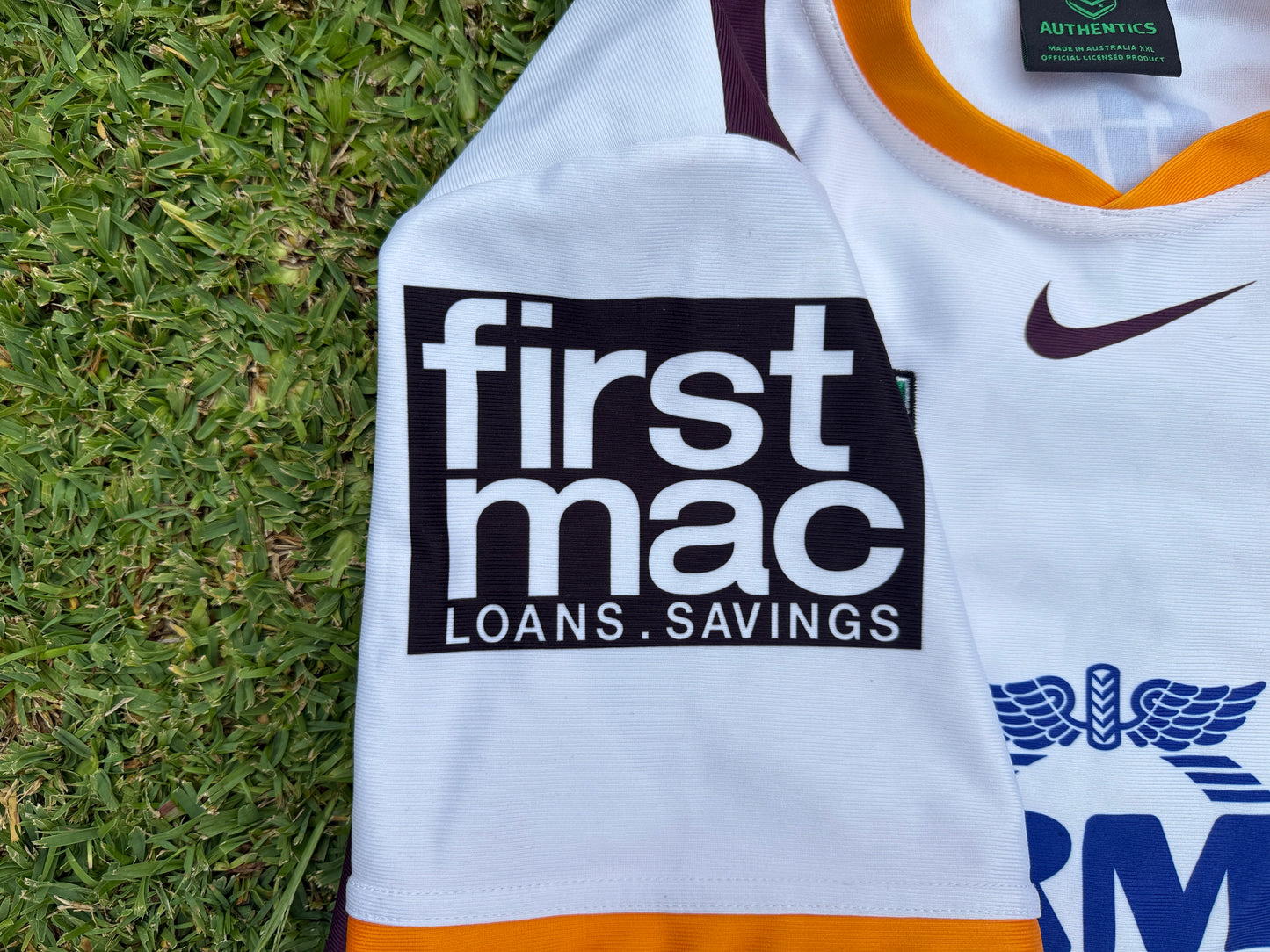 2014 Brisbane Broncos Heritage Jersey (2XL)