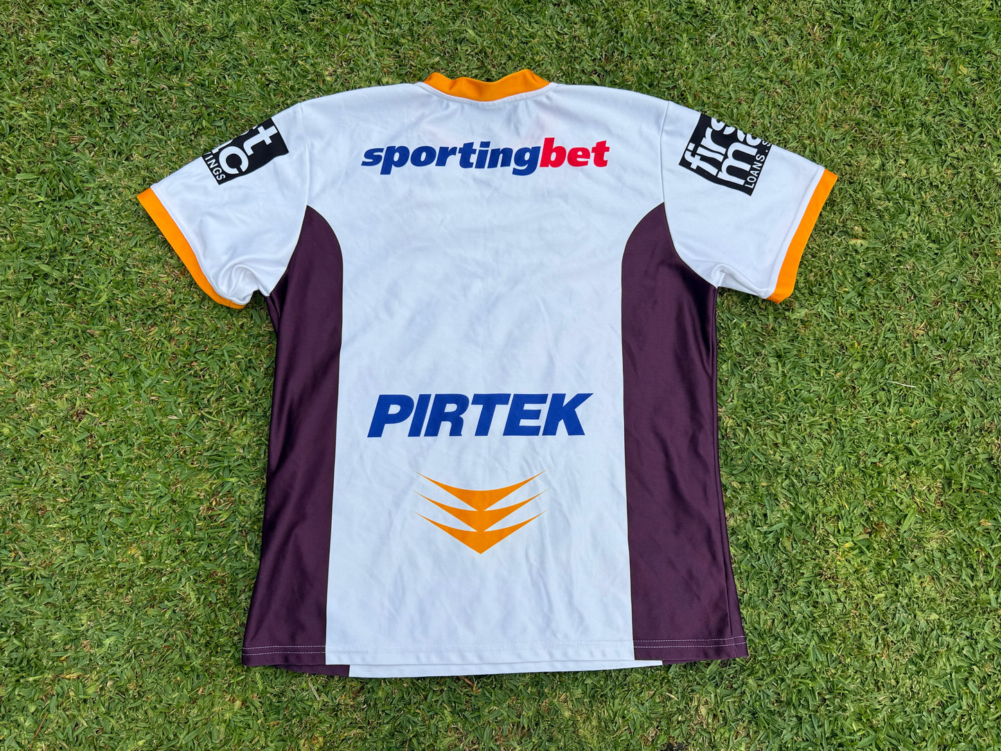 2014 Brisbane Broncos Heritage Jersey (2XL)
