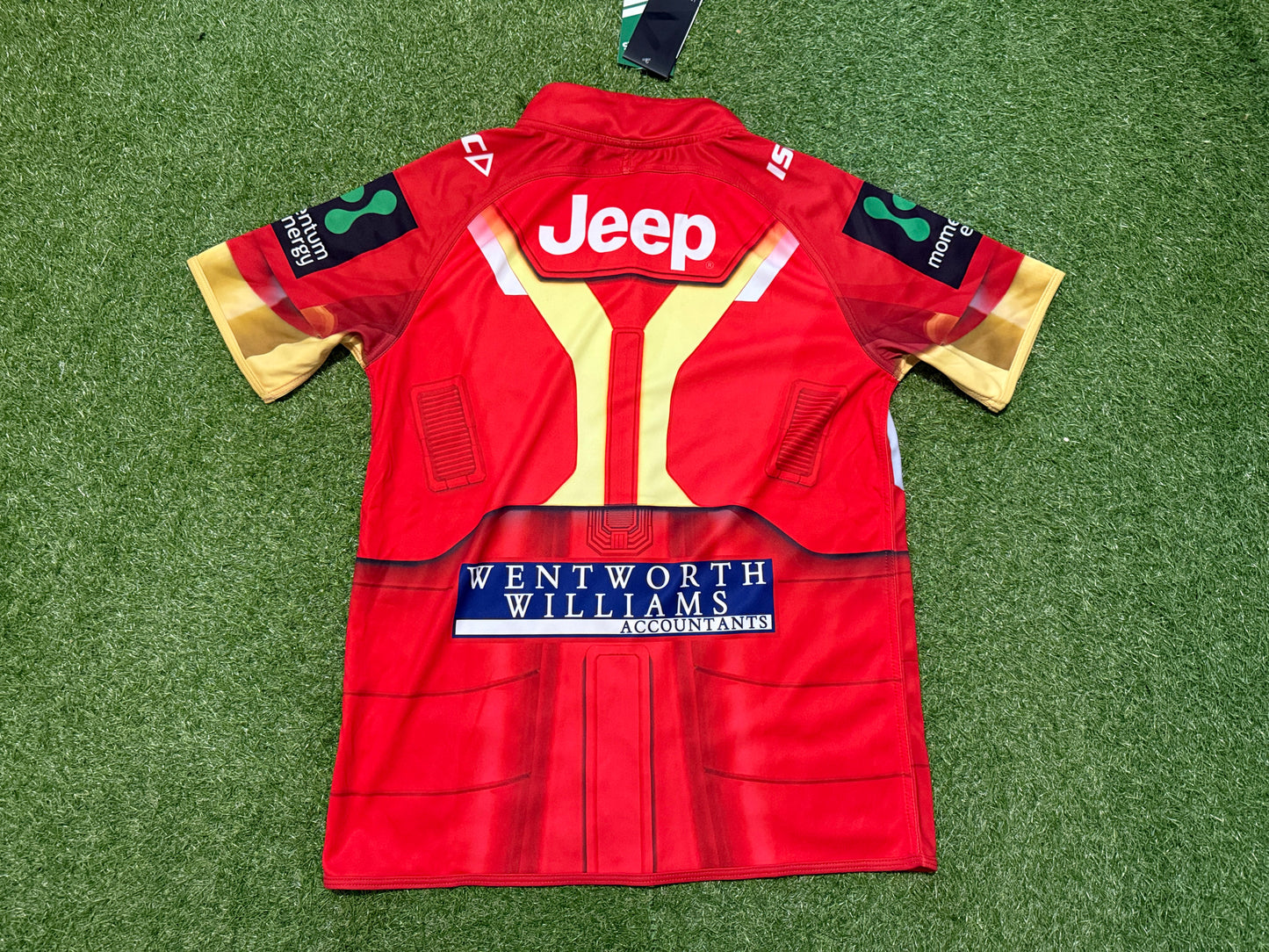 2015 St George Illawarra Ironman Marvel Jersey Signed BNWT (L)