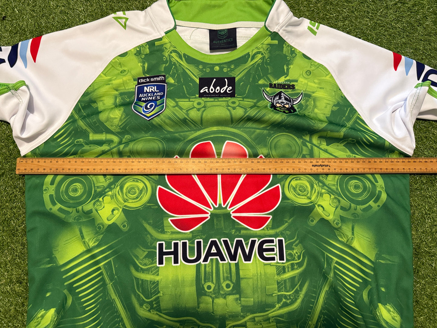 2015 Canberra Raiders Auckland Nines Jersey (4XL)
