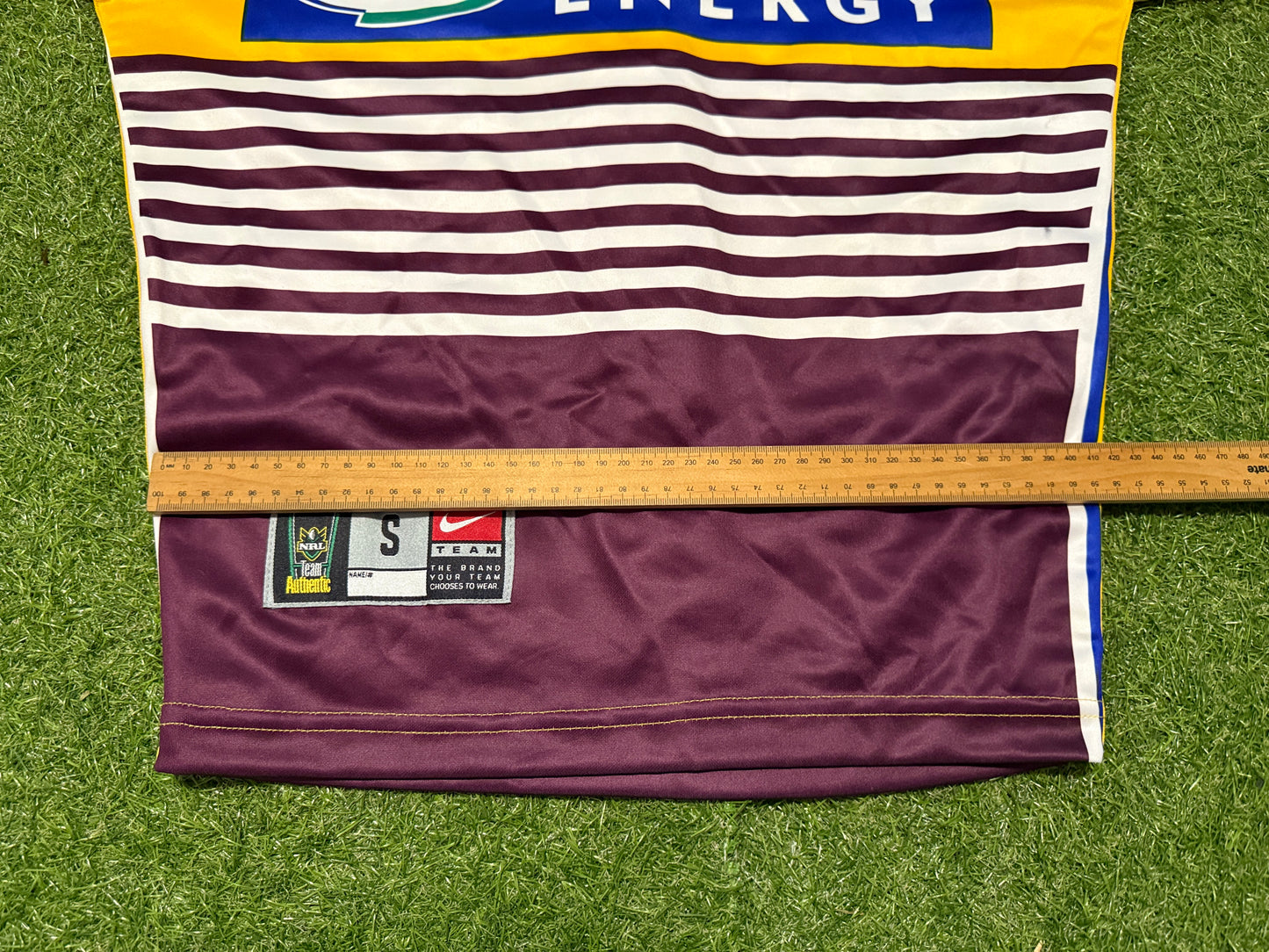 2003 Brisbane Broncos Heritage Player Cut Barry Berrigan signed (S)