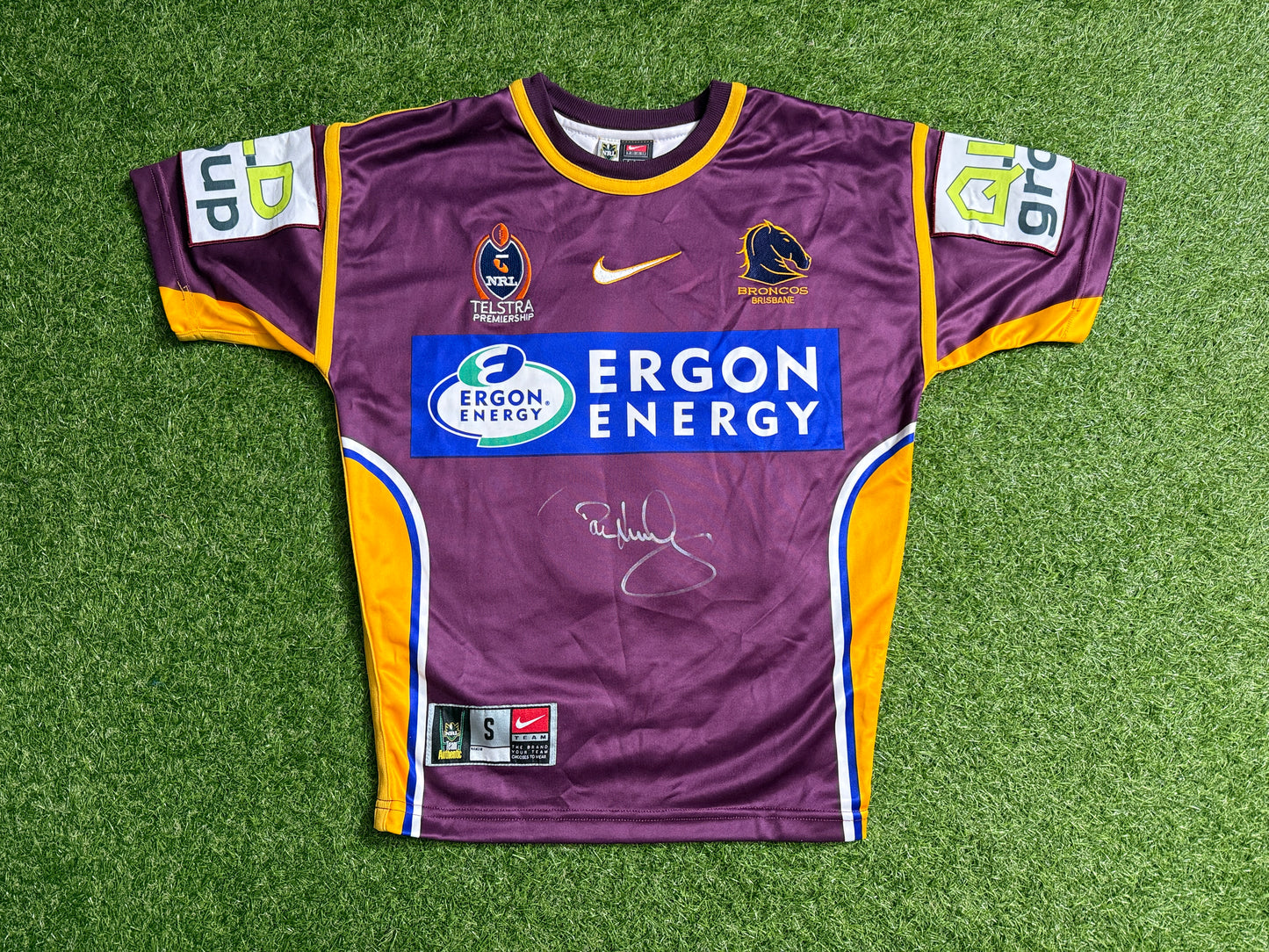2005 Brisbane Broncos Darren Lockyer Player Issue Signed (S)