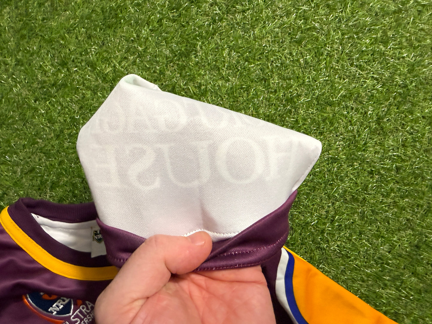 2005 Brisbane Broncos Darren Lockyer Player Issue Signed (S)