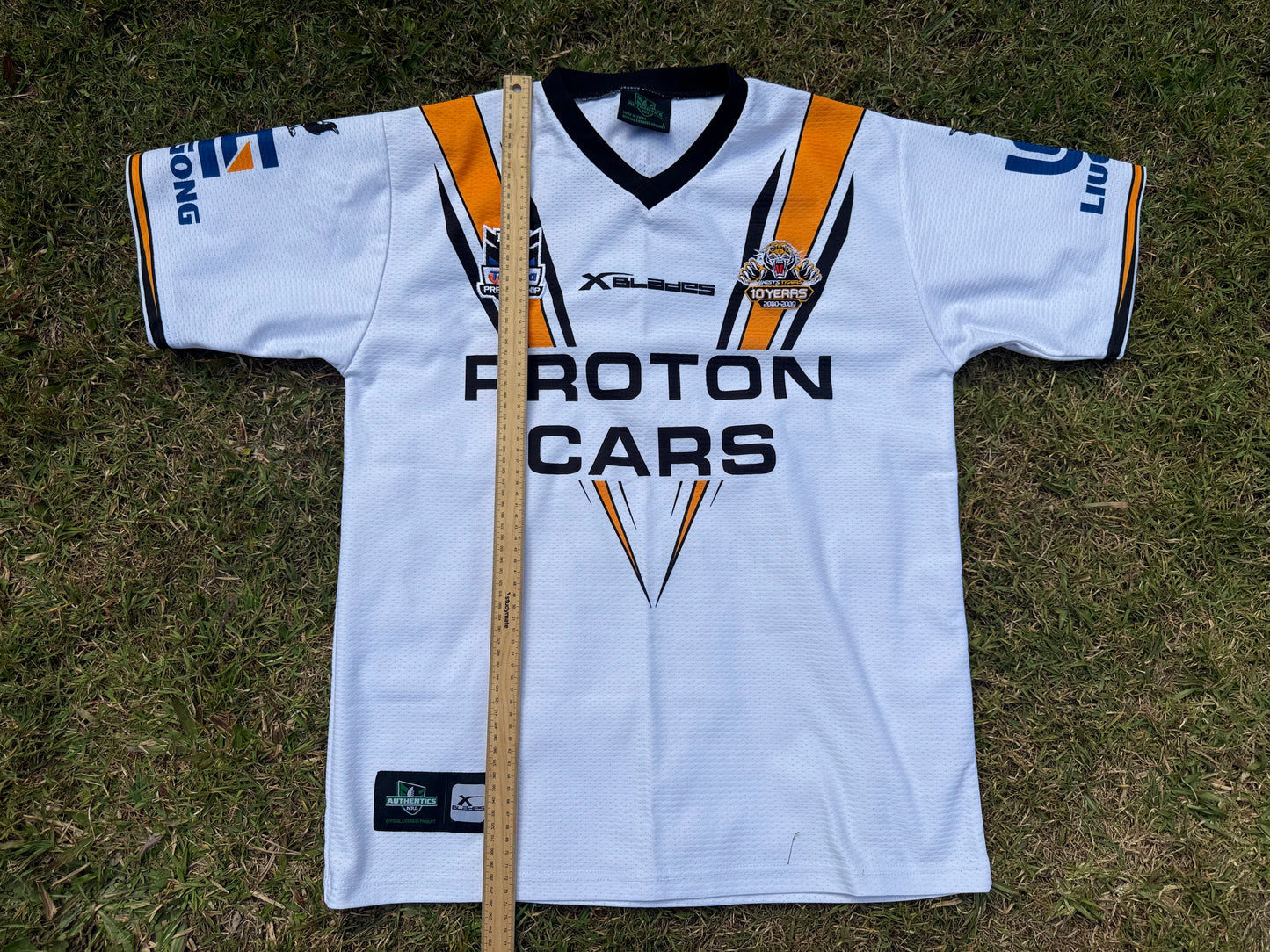 2009 Wests Tigers Foundation Cup Jersey (L)