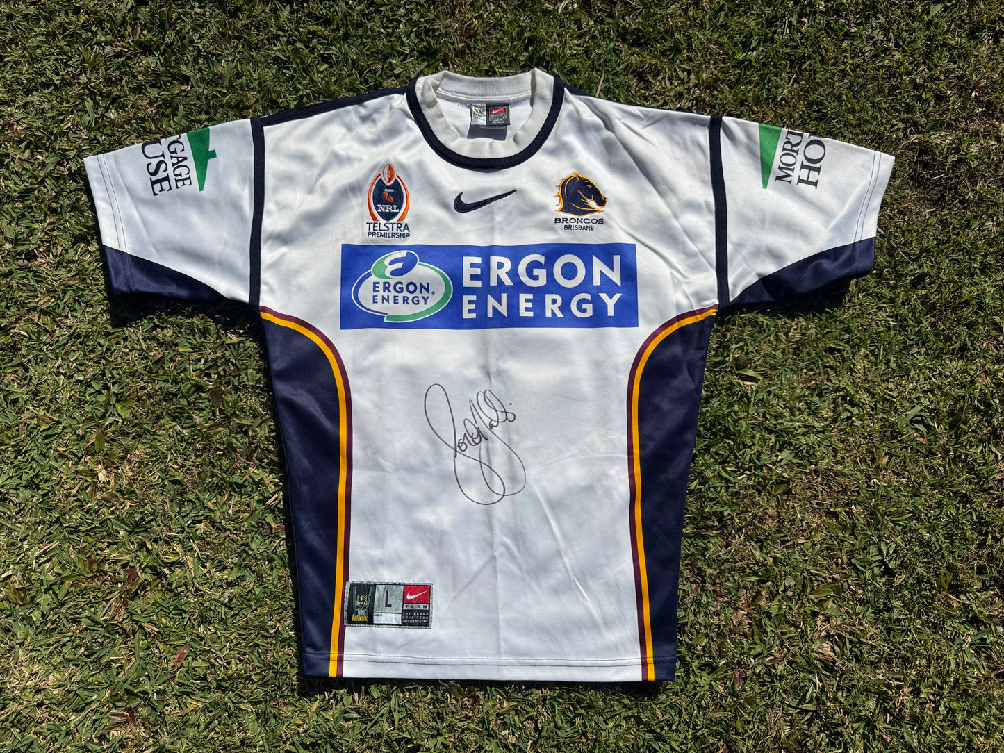 2004 Brisbane Broncos Player Issue Gordon Tallis Signed (L)