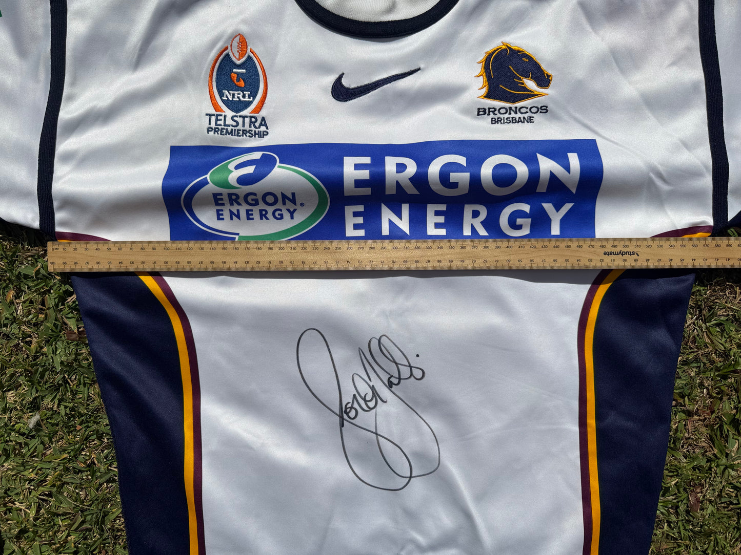 2004 Brisbane Broncos Player Issue Gordon Tallis Signed (L)
