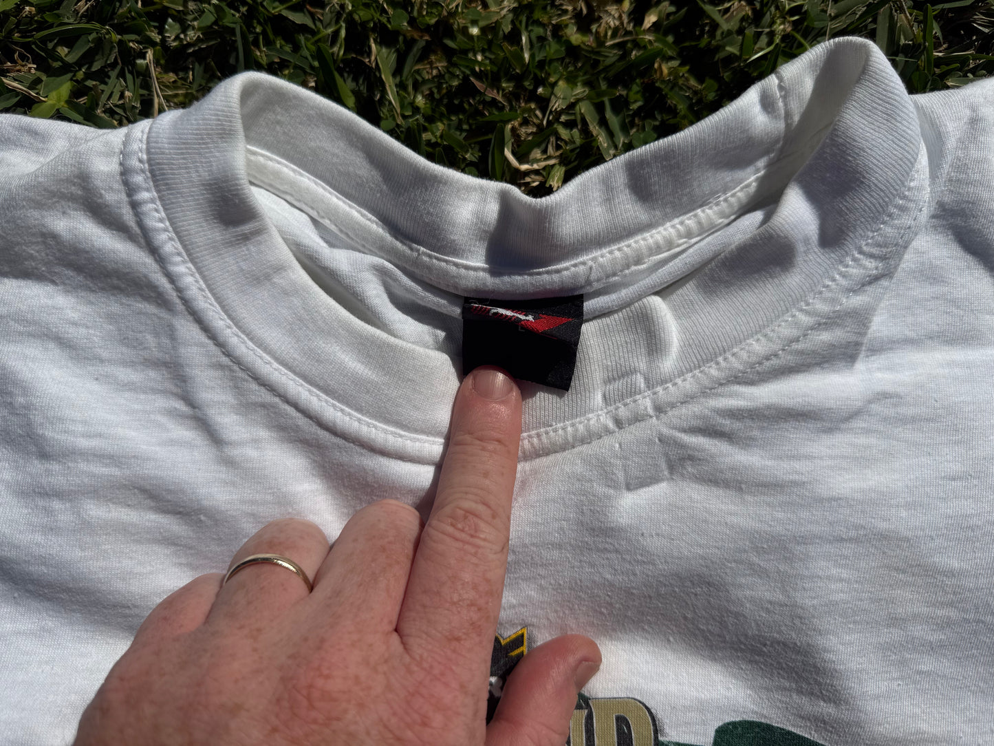2000 Brisbane Broncos Full Boar Grand Final Tee (L)