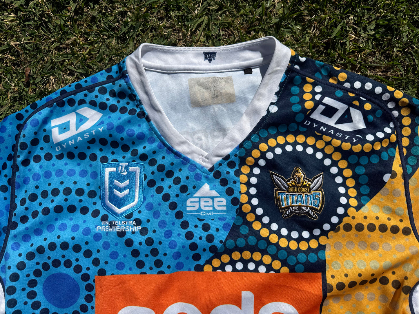 2021 Gold Coast Titans Indigenous Jersey (3XL)