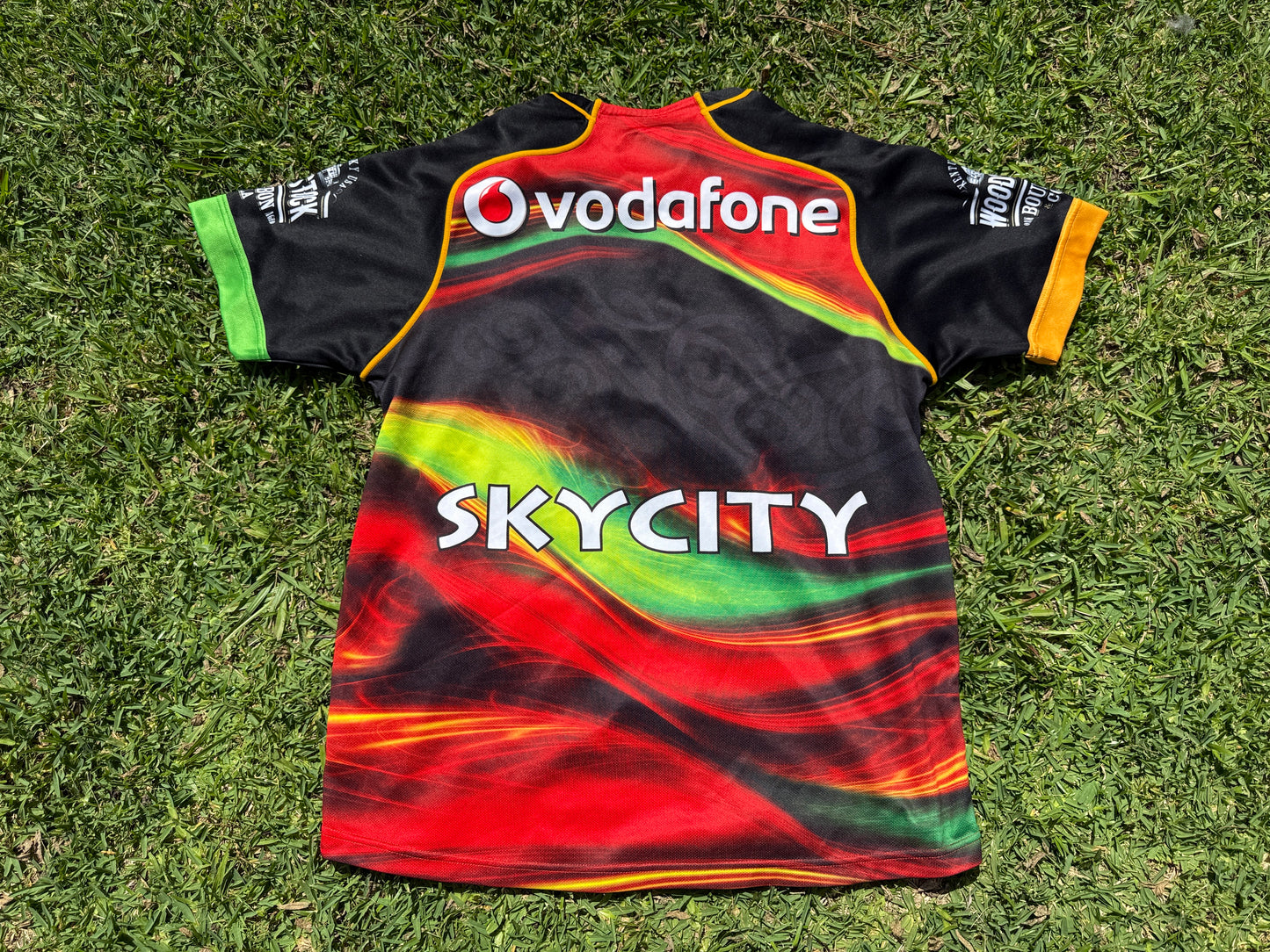 2015 NZ Warriors Zion Trial Jersey and Shorts (2XL)