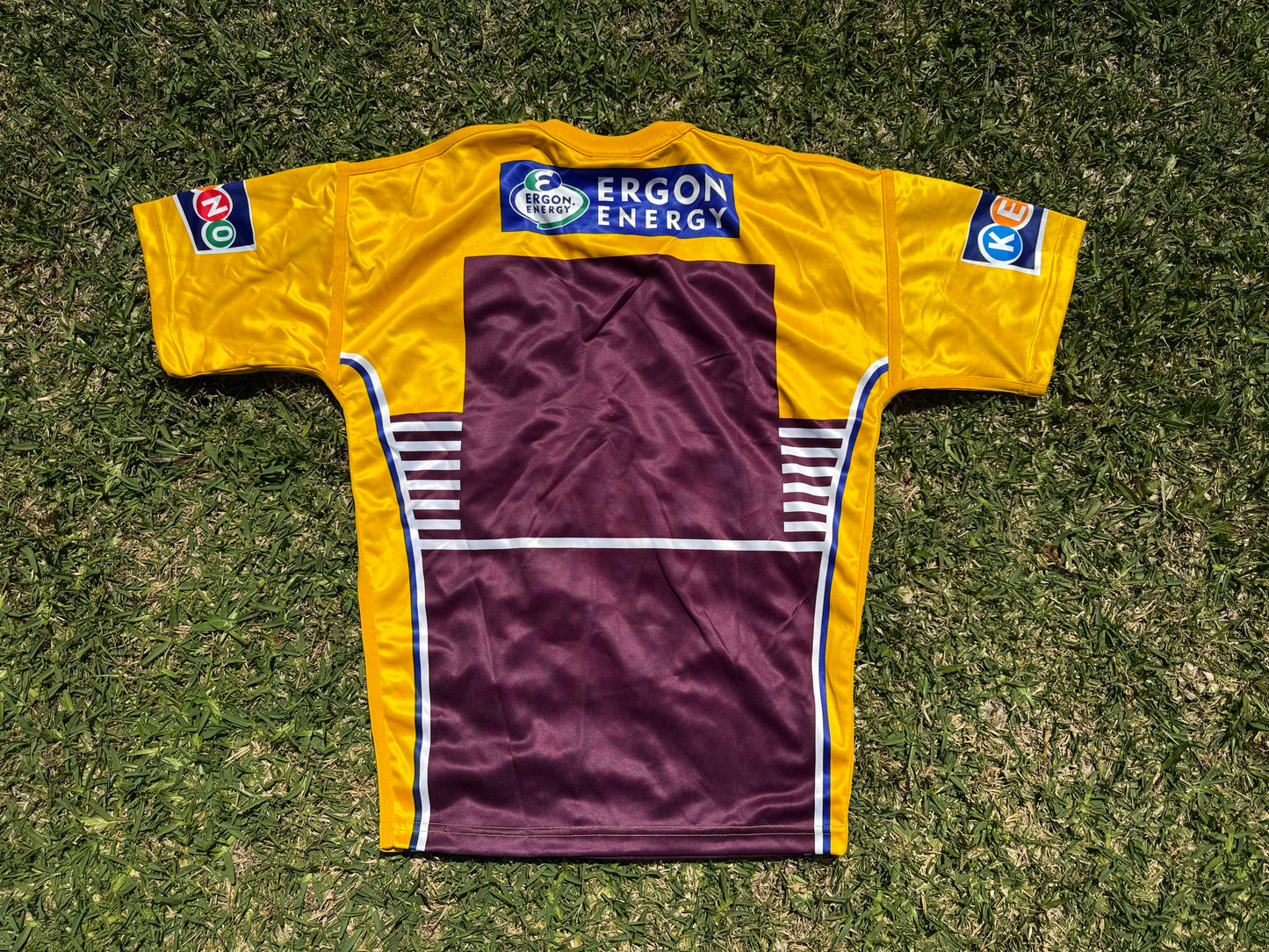 2003 Brisbane Broncos Heritage Player Cut Scott Minto signed (2XL)
