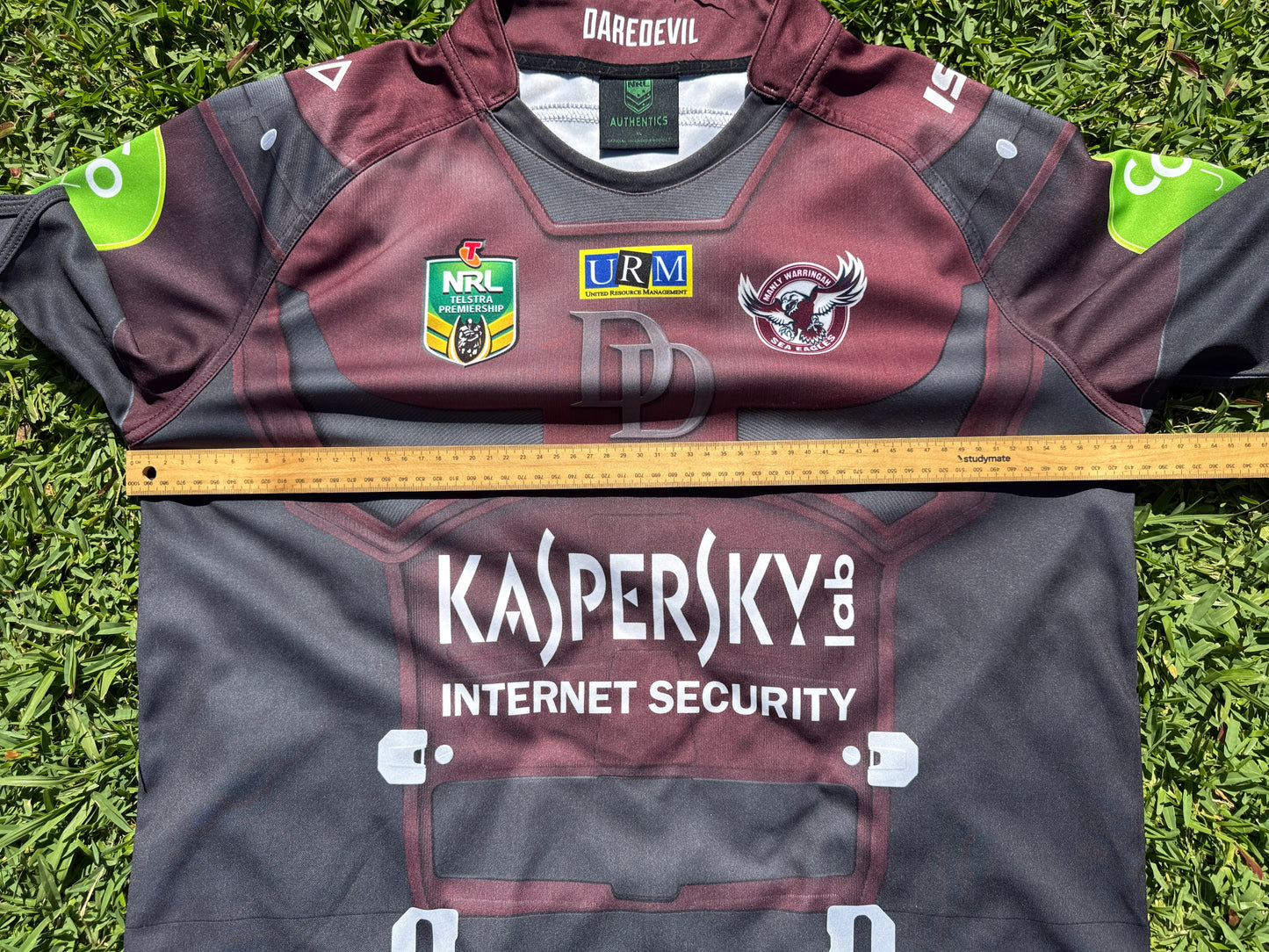 2015 Manly SeaEagles Daredevil Marvel Jersey (XL)
