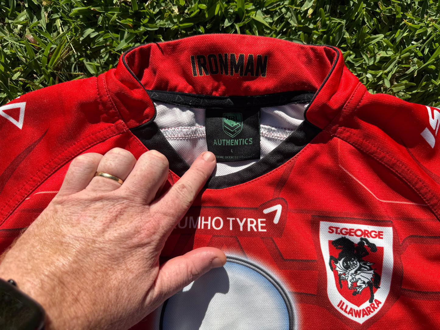 2014 St George Illawarra Ironman Marvel Jersey (L)