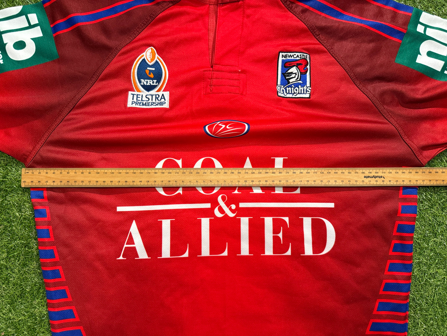 2006 Newcastle Knights Player issue Away Jersey (L)