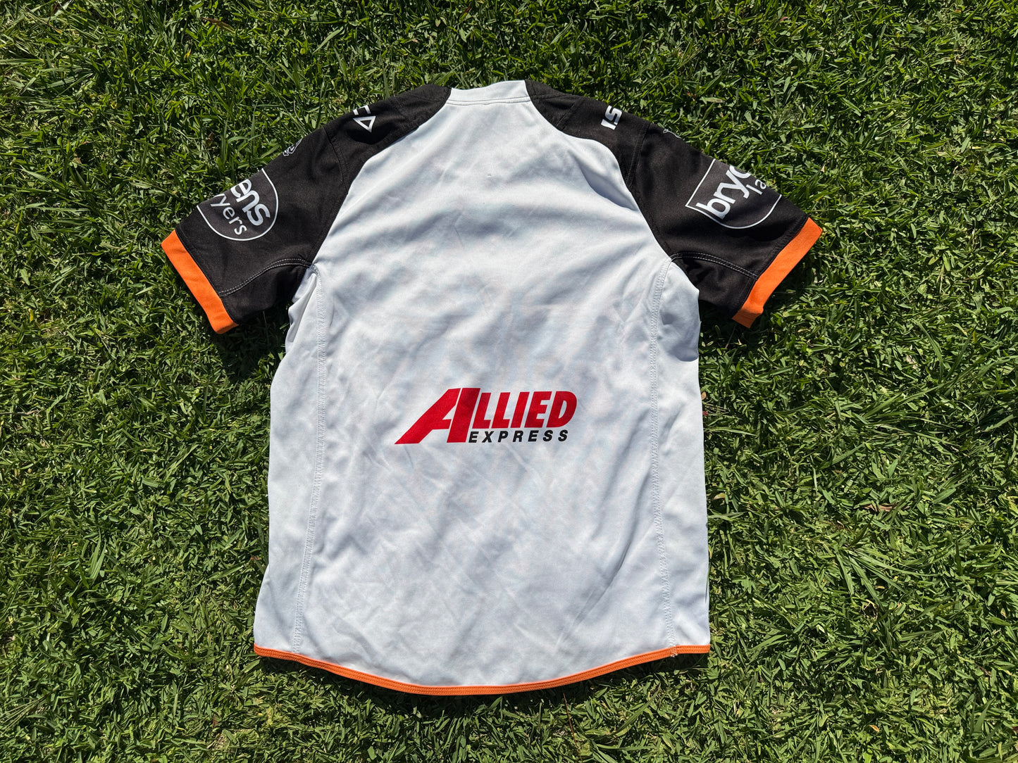 2016 Wests Tigers Auckland 9s Jersey (L)