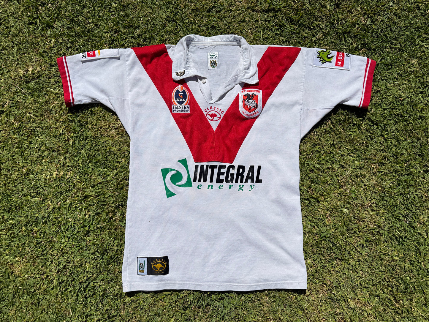 2002 St George Illawarra Dragons Home Jersey (L)