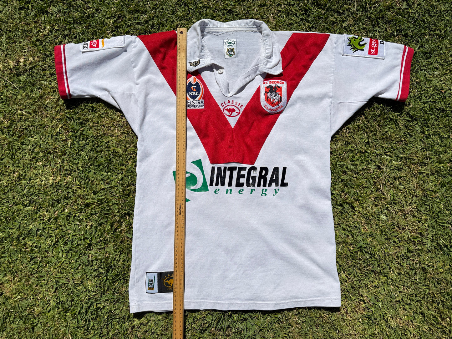 2002 St George Illawarra Dragons Home Jersey (L)