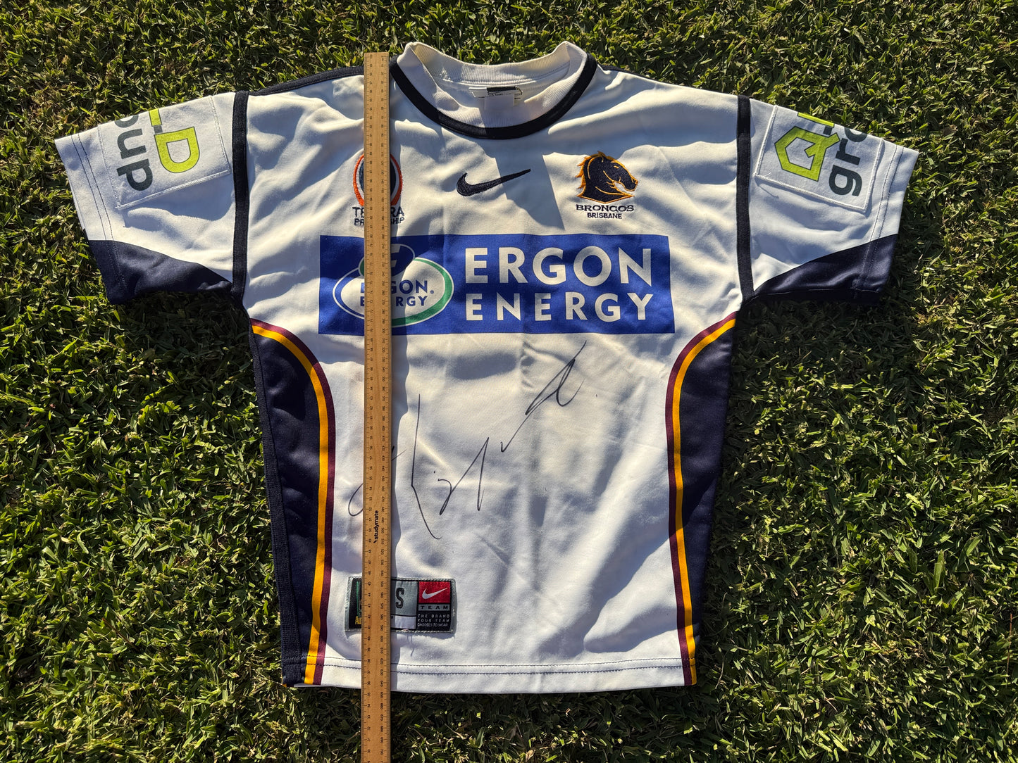 2005 Brisbane Broncos Player Issue Karmichael Hunt Signed (S)