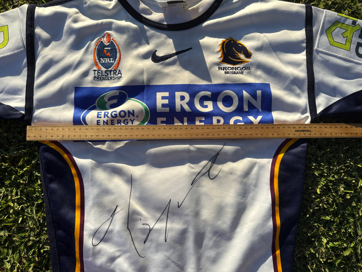 2005 Brisbane Broncos Player Issue Karmichael Hunt Signed (S)