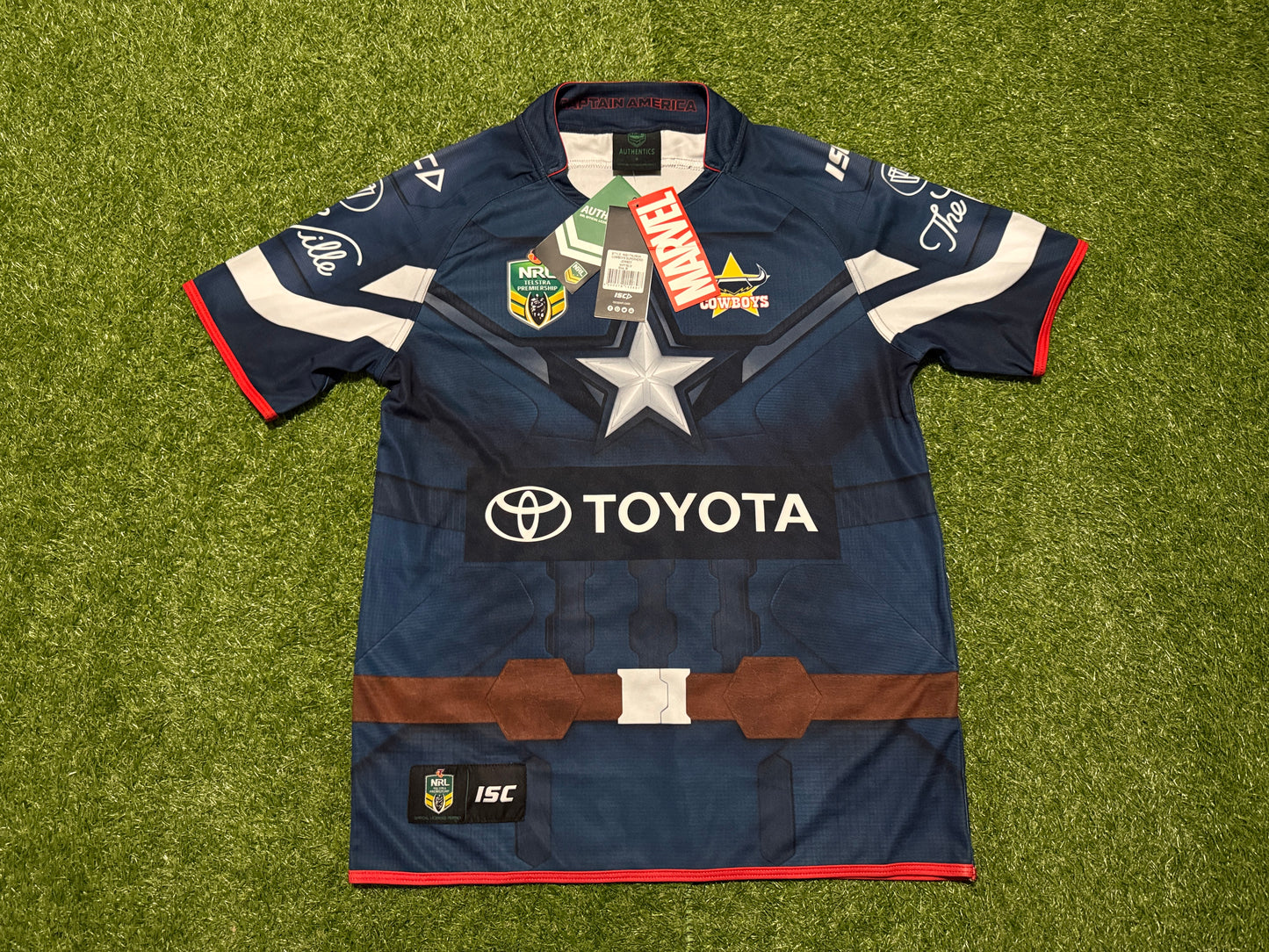 2017 NQ Cowboys Cpt America Marvel BNWT (XL)