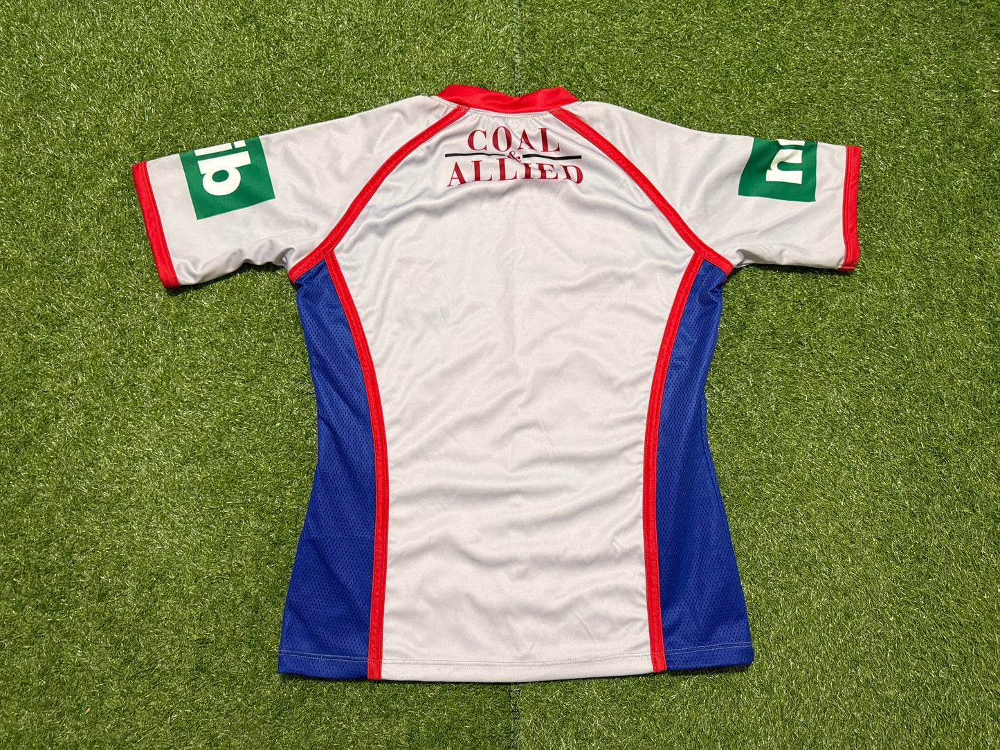 2009 Newcastle Knights Away Jersey (L)