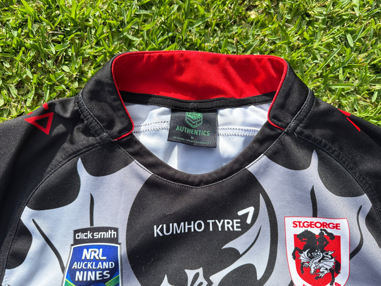 2015 St George Illawarra Dragons Auckland 9's Jersey (M)