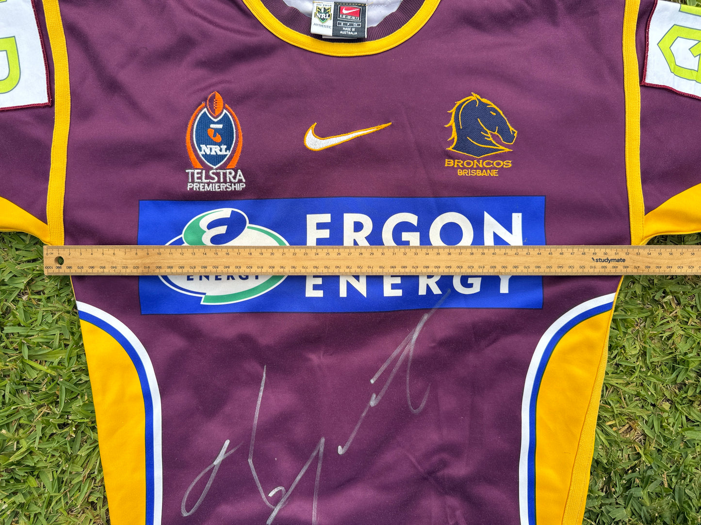 2005 Brisbane Broncos Home Player Issue Karmichael Hunt Signed (S)
