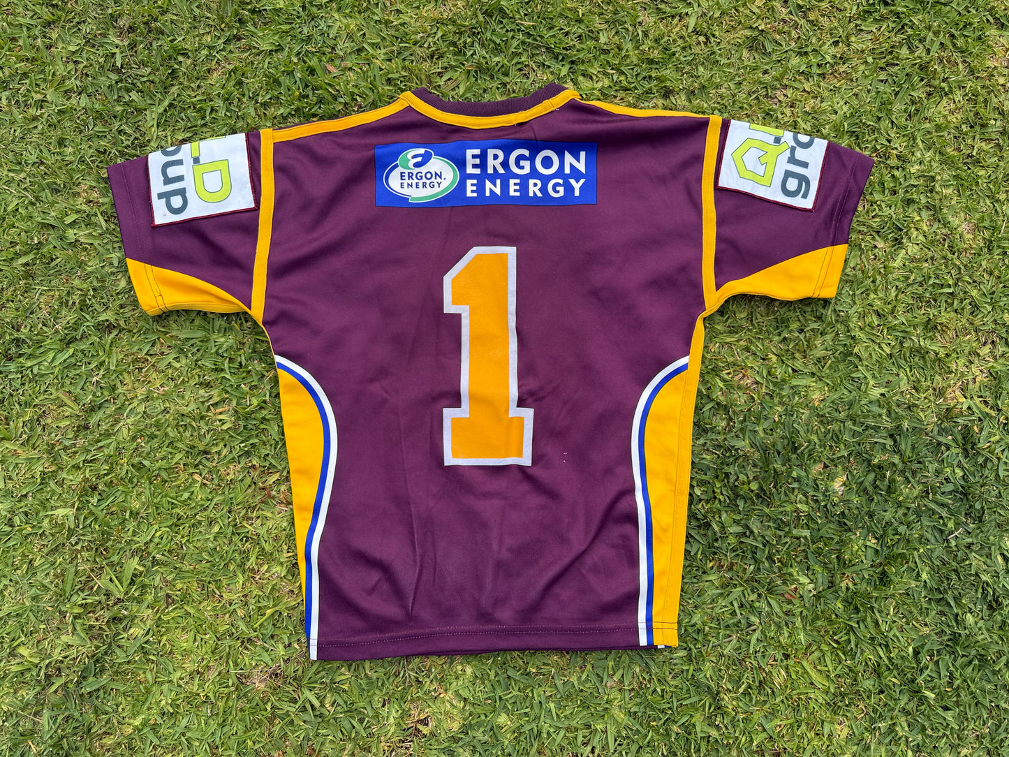 2005 Brisbane Broncos Home Player Issue Karmichael Hunt Signed (S)