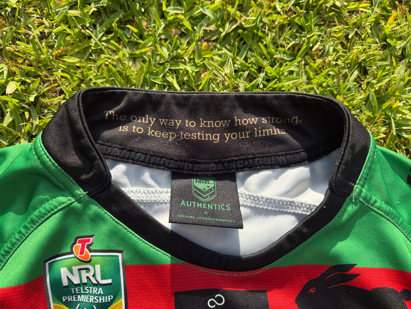 2015 South Sydney Rabbitohs Superman Jersey (M)