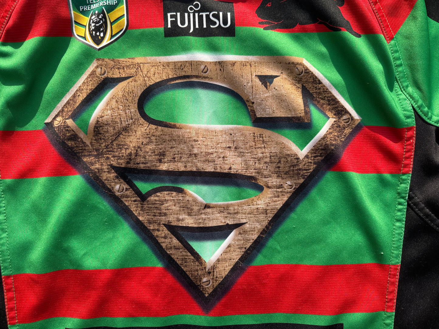 2015 South Sydney Rabbitohs Superman Jersey (M)