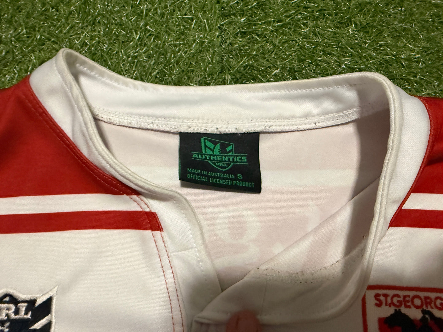 2011 St George Illawarra Dragons Heritage (L)