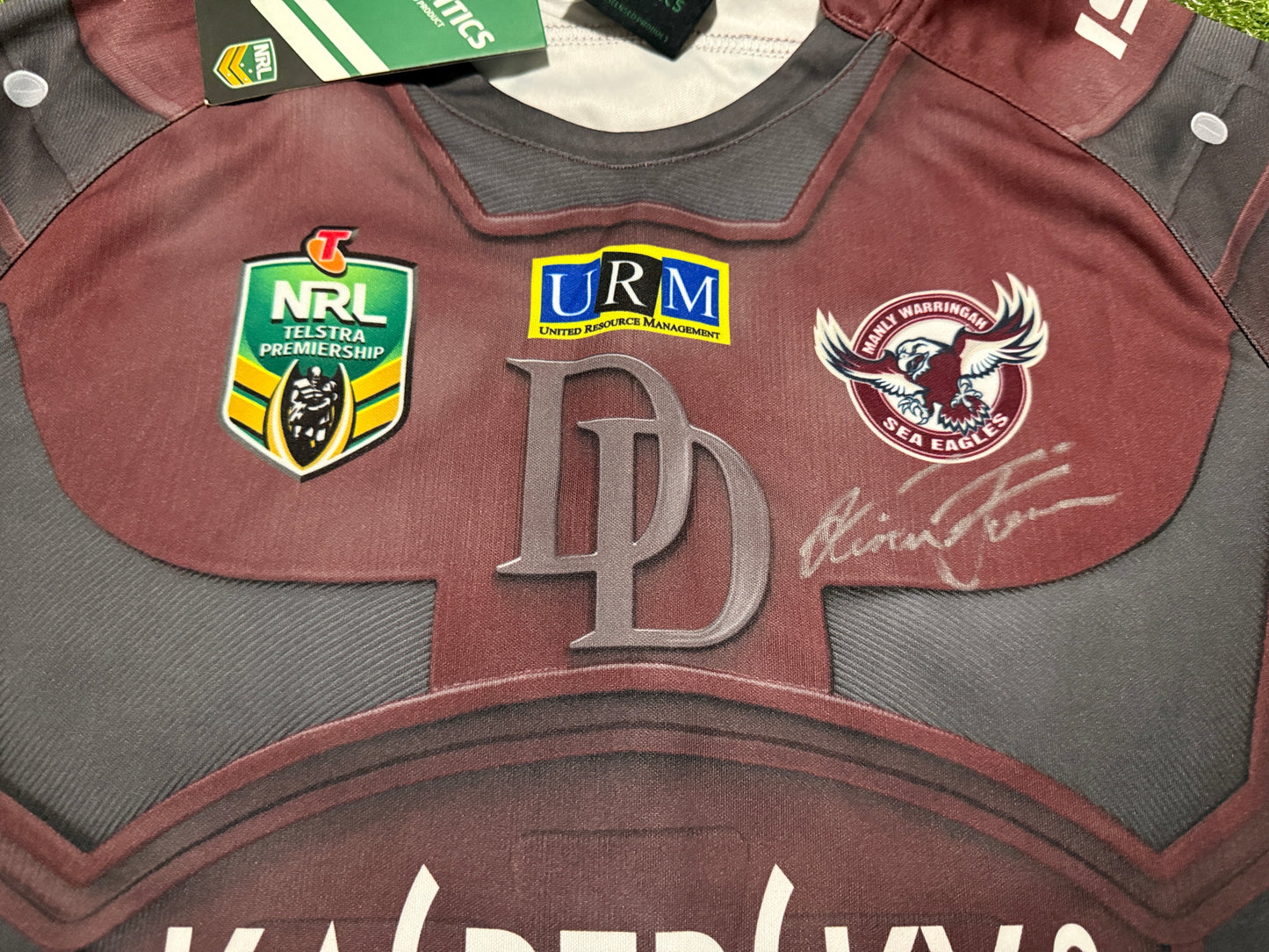 2015 Manly SeaEagles Daredevil Marvel Signed Jersey BNWT (L)