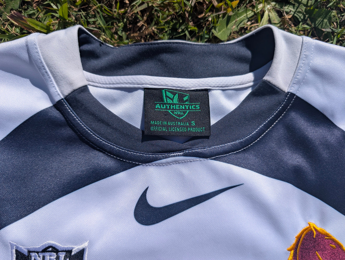 2011 Brisbane Broncos Away Jersey (M)