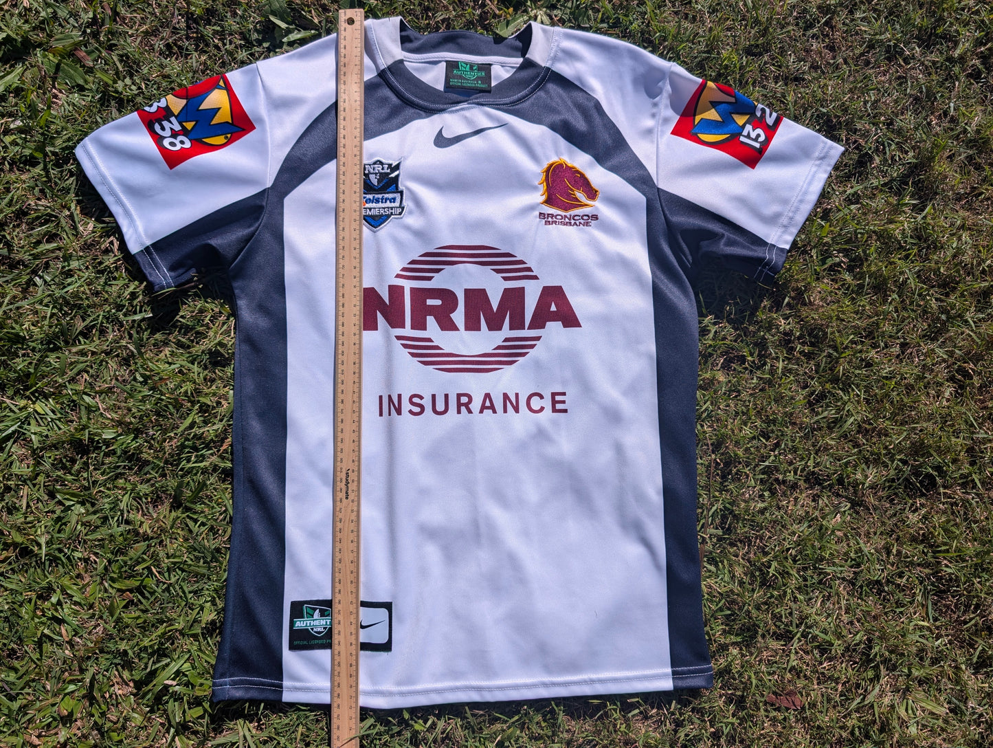 2011 Brisbane Broncos Away Jersey (M)