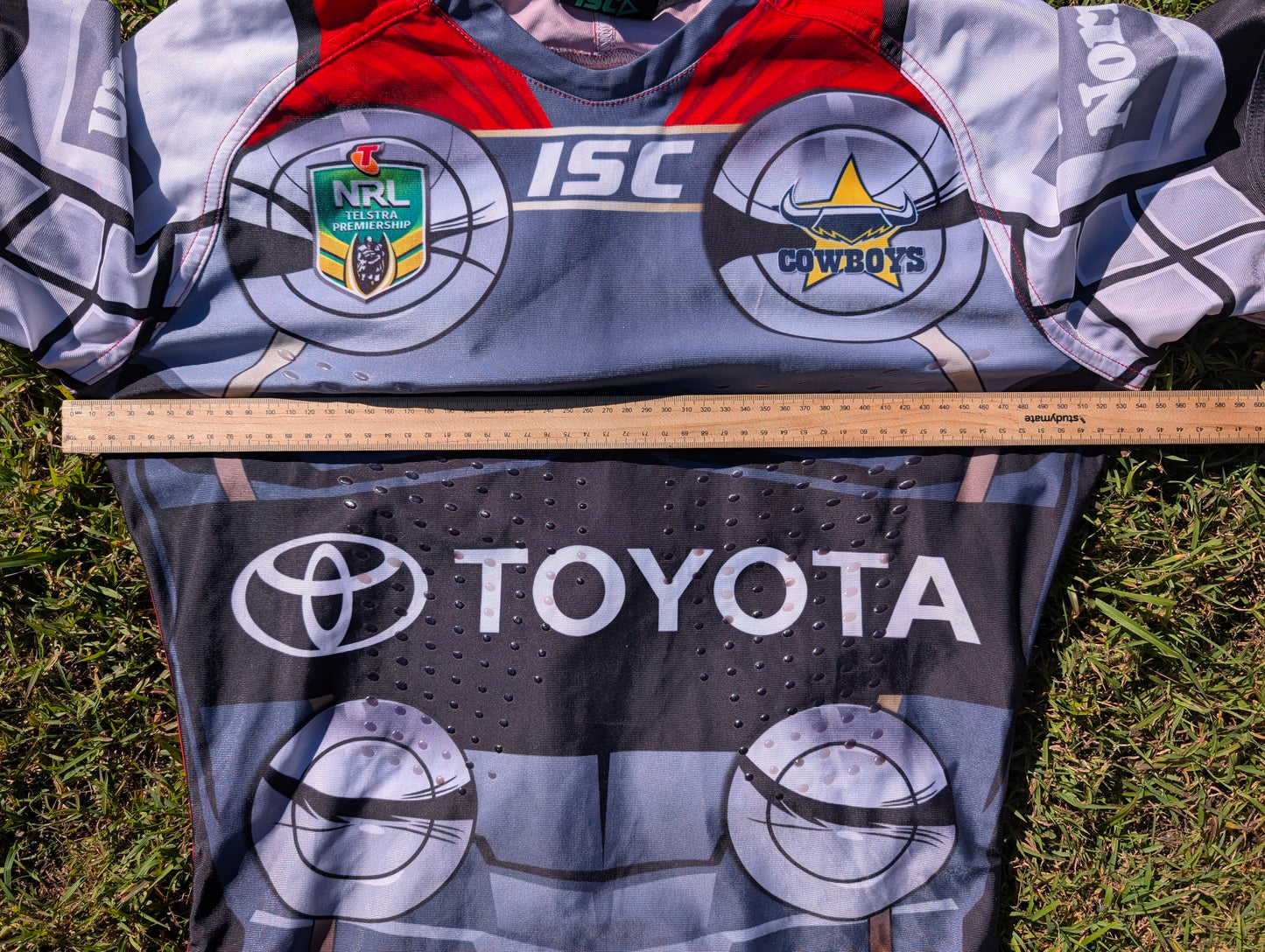 2014 North Queensland Cowboys Marvel Player Issue (M)