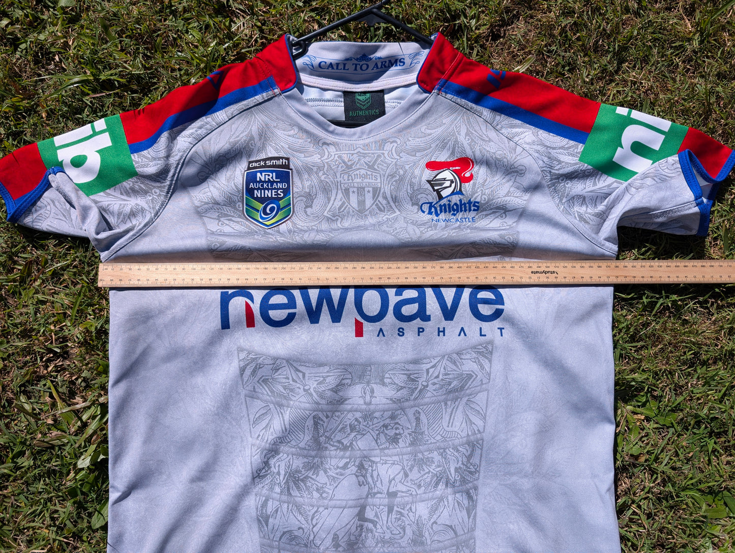 2015 Newcastle Knights Auckland 9's Jersey (XL)