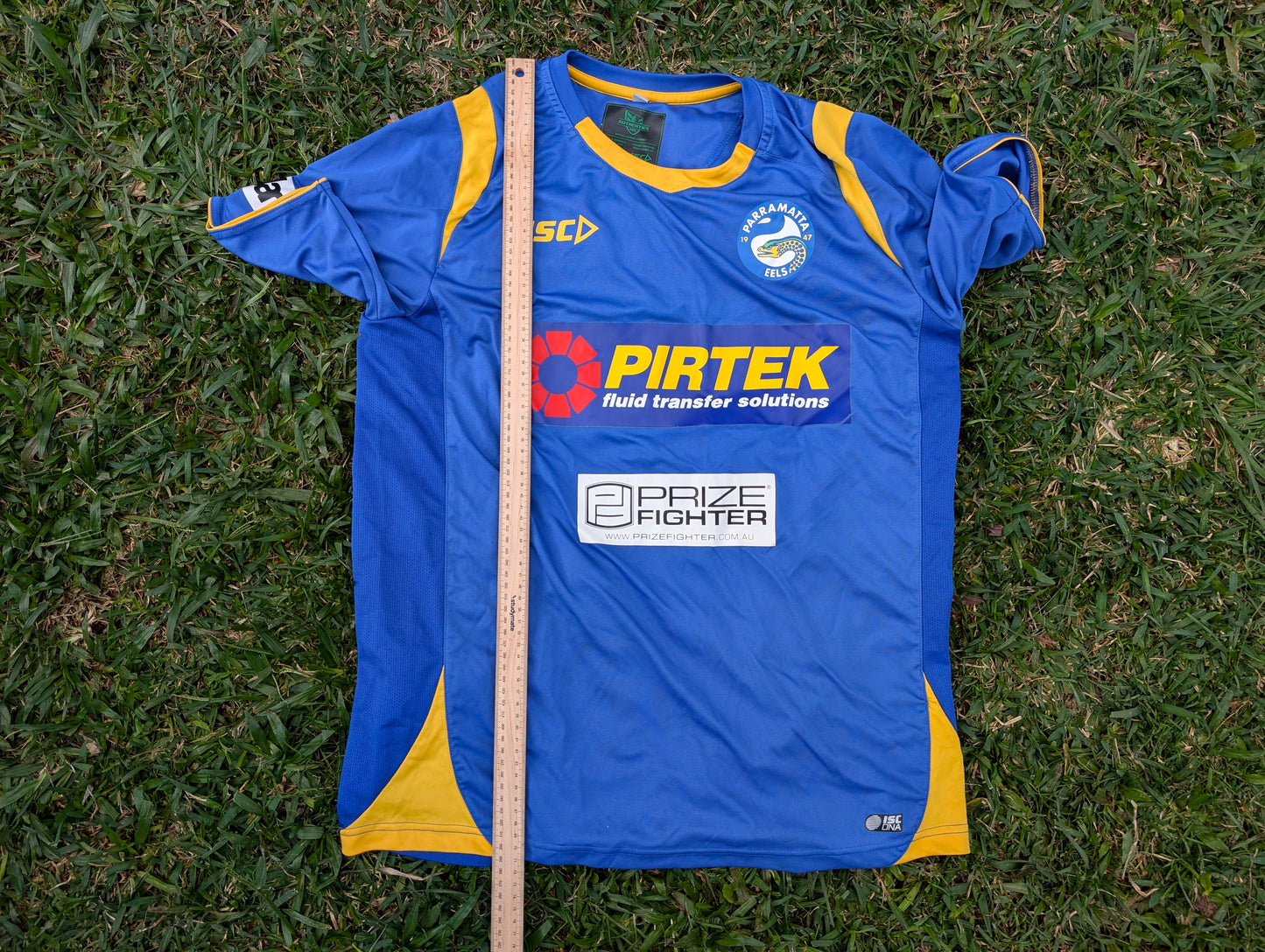 2011 Parramatta Eels Training tee (L)